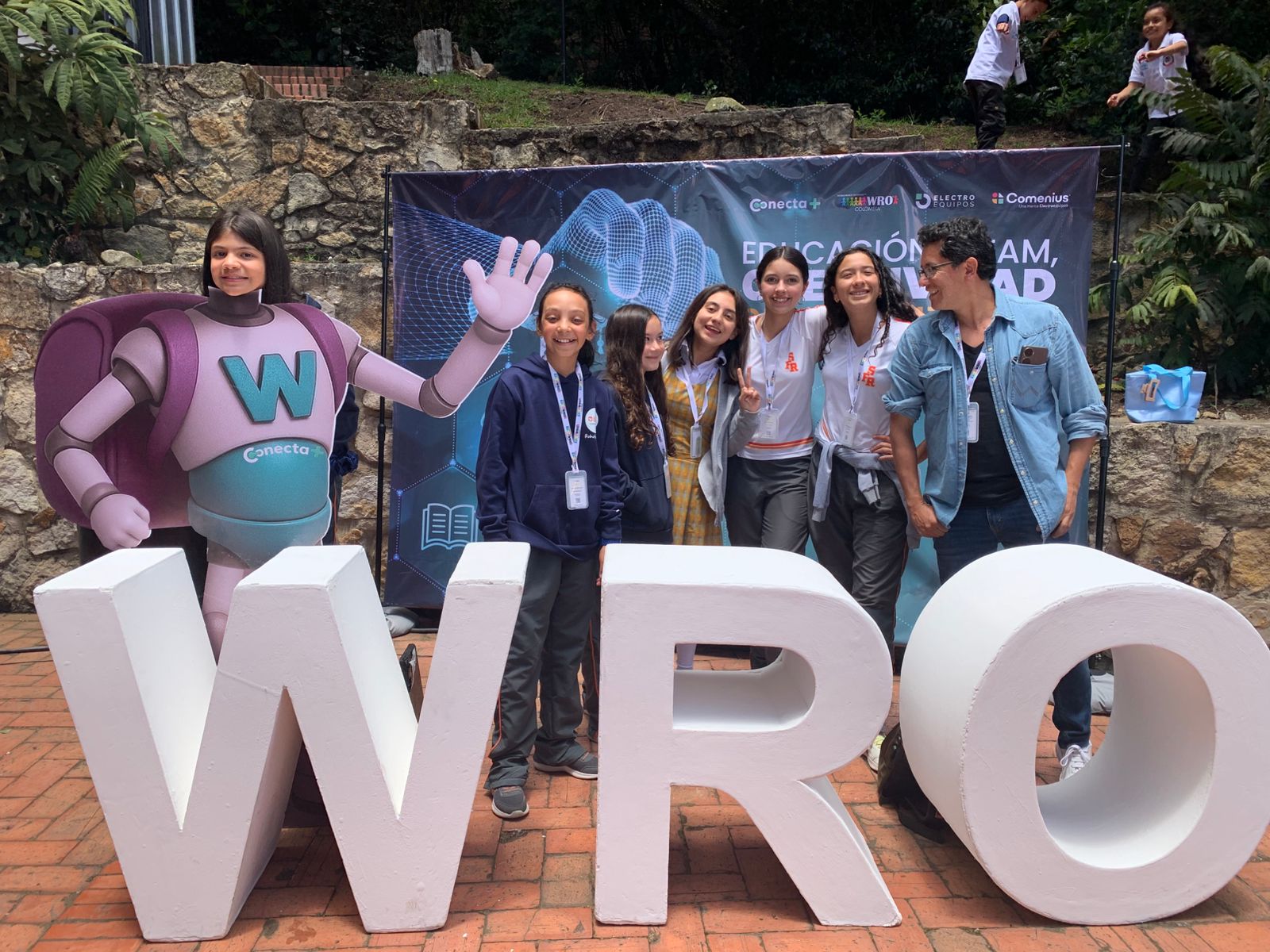 8ca8772d-b032-4a08-ad2f-8d0048b22cc2